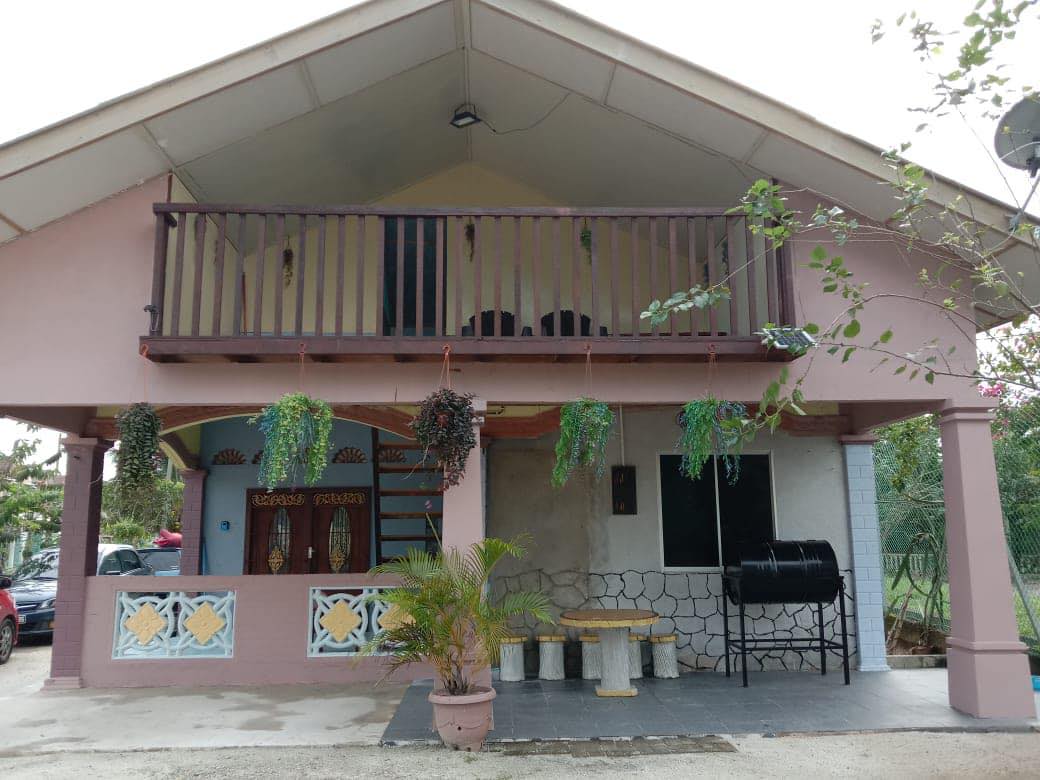 D'Pantai Homestay