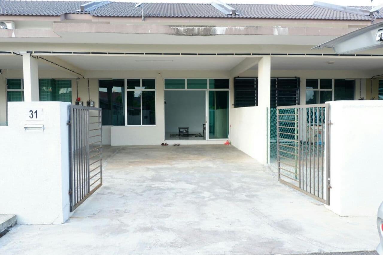 Homestay Pulau Lang Mutiara