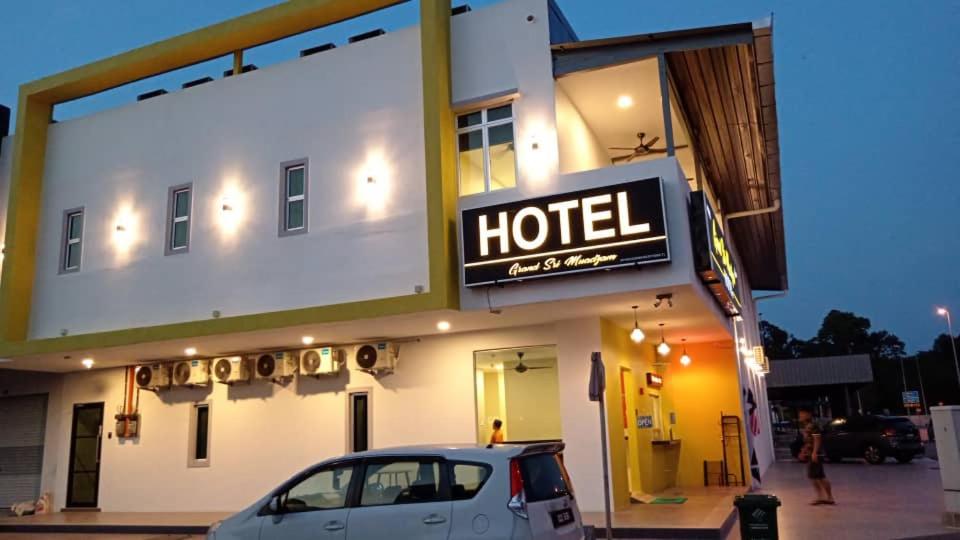 Grand Sri Muadzam Hotel
