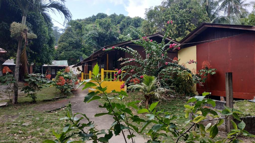 Johan's Resort